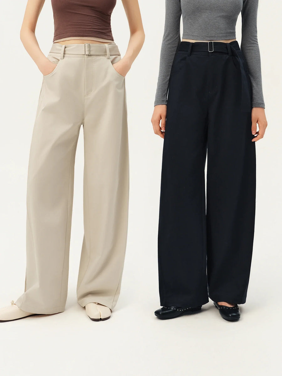 Wijde damesbroek met high waist en riem in donkerblauw