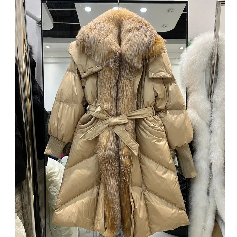 Damen Langer Steppmantel mit Kapuze und Pelzbesatz Gürtel beige