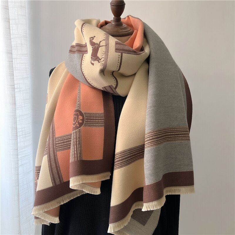 Damen Rechteckschal mit Fransen und Tiermuster / Jacquardmuster