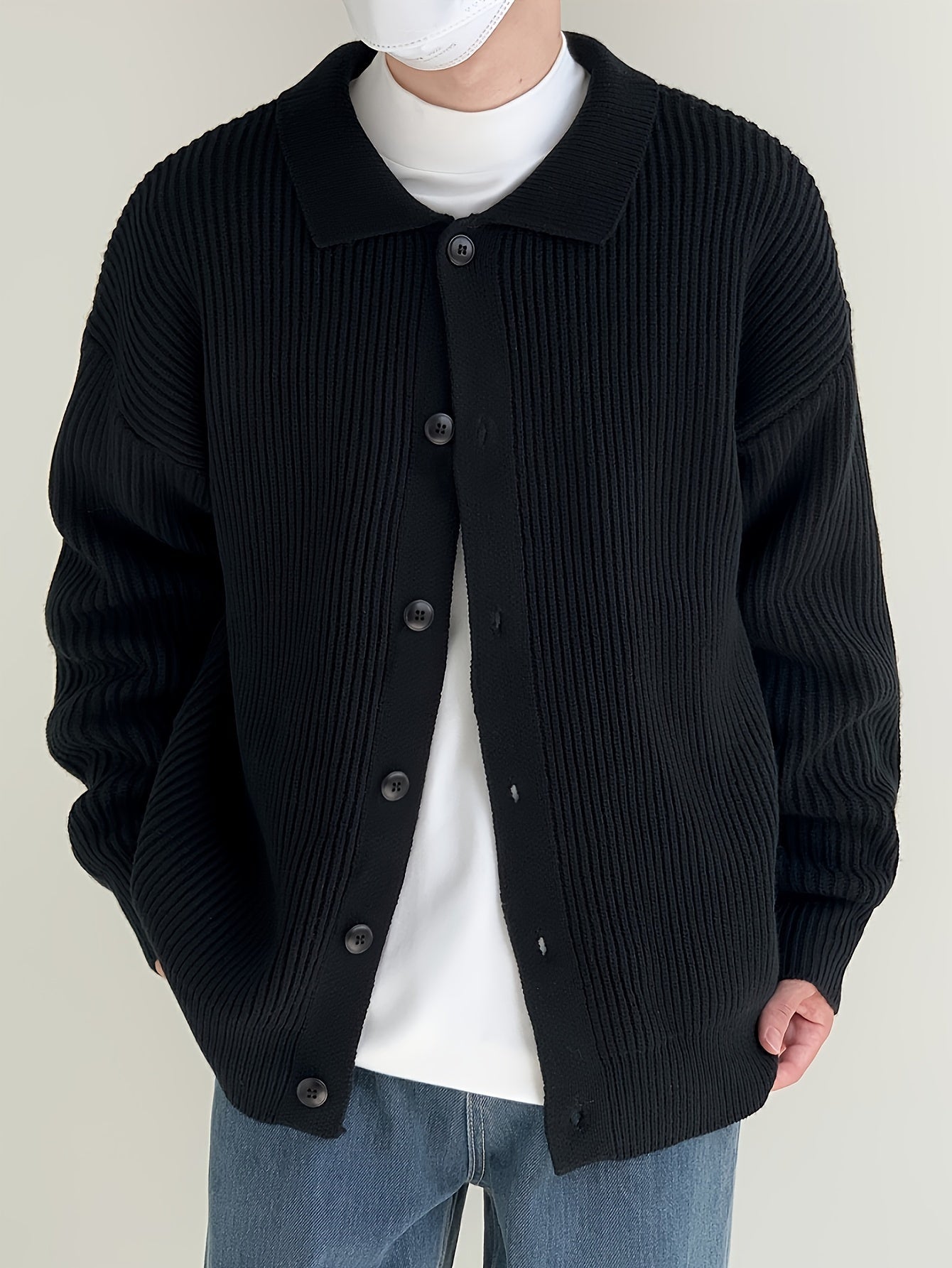Gerippte Strickjacke für Herren mit Knopfleiste, Polo-Kragen, Langarm