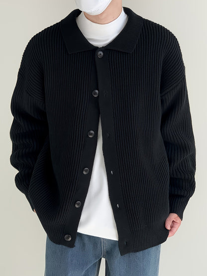 Gerippte Strickjacke für Herren mit Knopfleiste, Polo-Kragen, Langarm