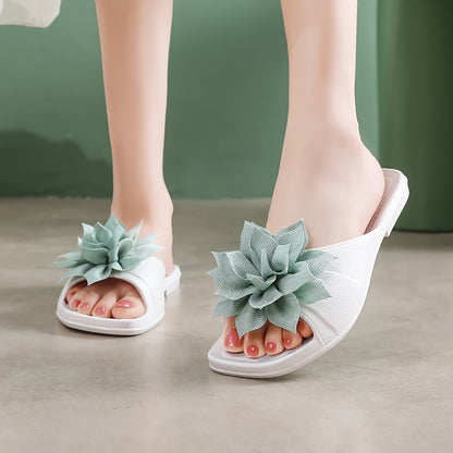 Damen Blumen-Slipper Sandalen – Verspielte Sommerschuhe mit Blütenapplikation