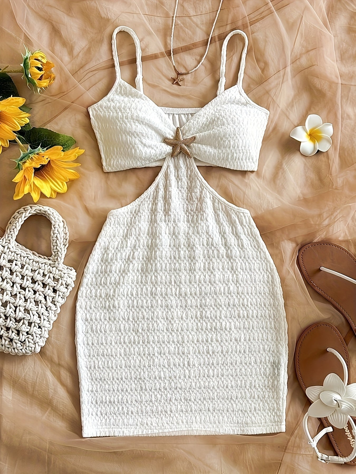 Damen Bodycon Minikleid mit Cut-Out und Seestern-Detail – Stilvolles Strand- und Urlaubsoutfit
