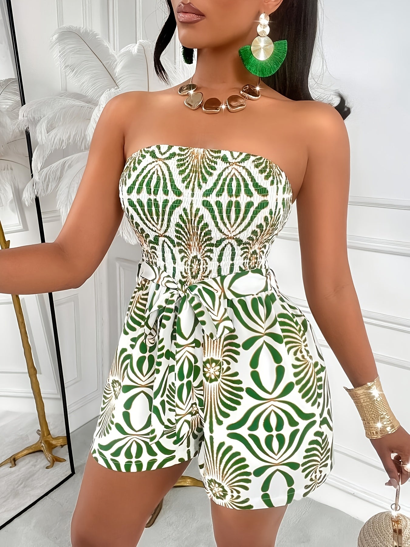 Damen Bandeau-Jumpsuit mit modernem Print und Taillengürtel – Eleganter Sommer-Look für Urlaub und Events