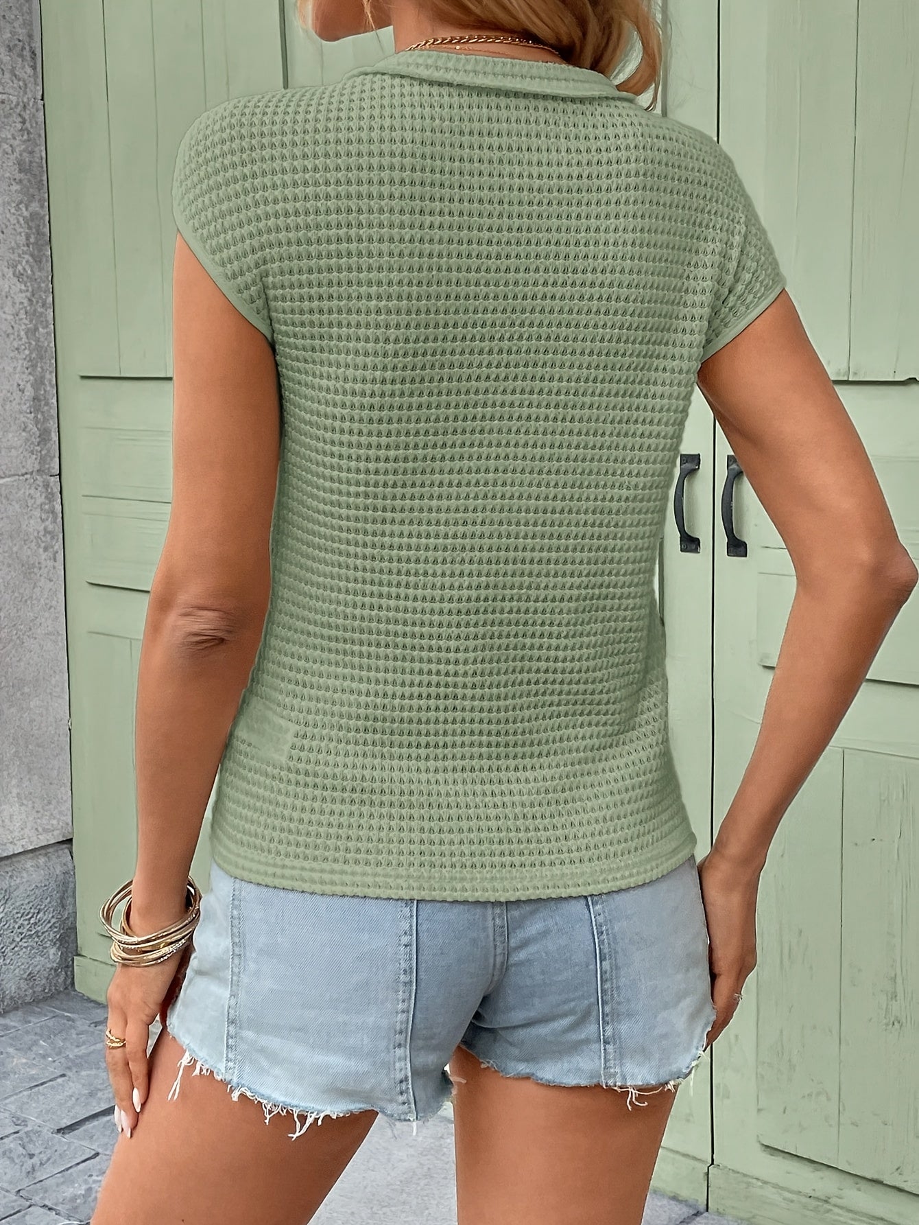 Damen Henley Shirt mit Knopfleiste und Struktur – Lässiges Kurzarm-Oberteil für Alltag und Freizeit