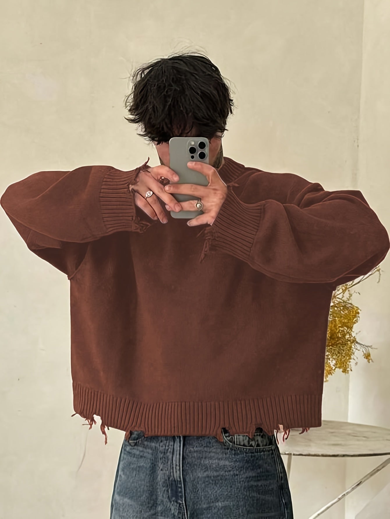 Unisex Distressed Pullover mit Rundhals und Rippstrickbündchen