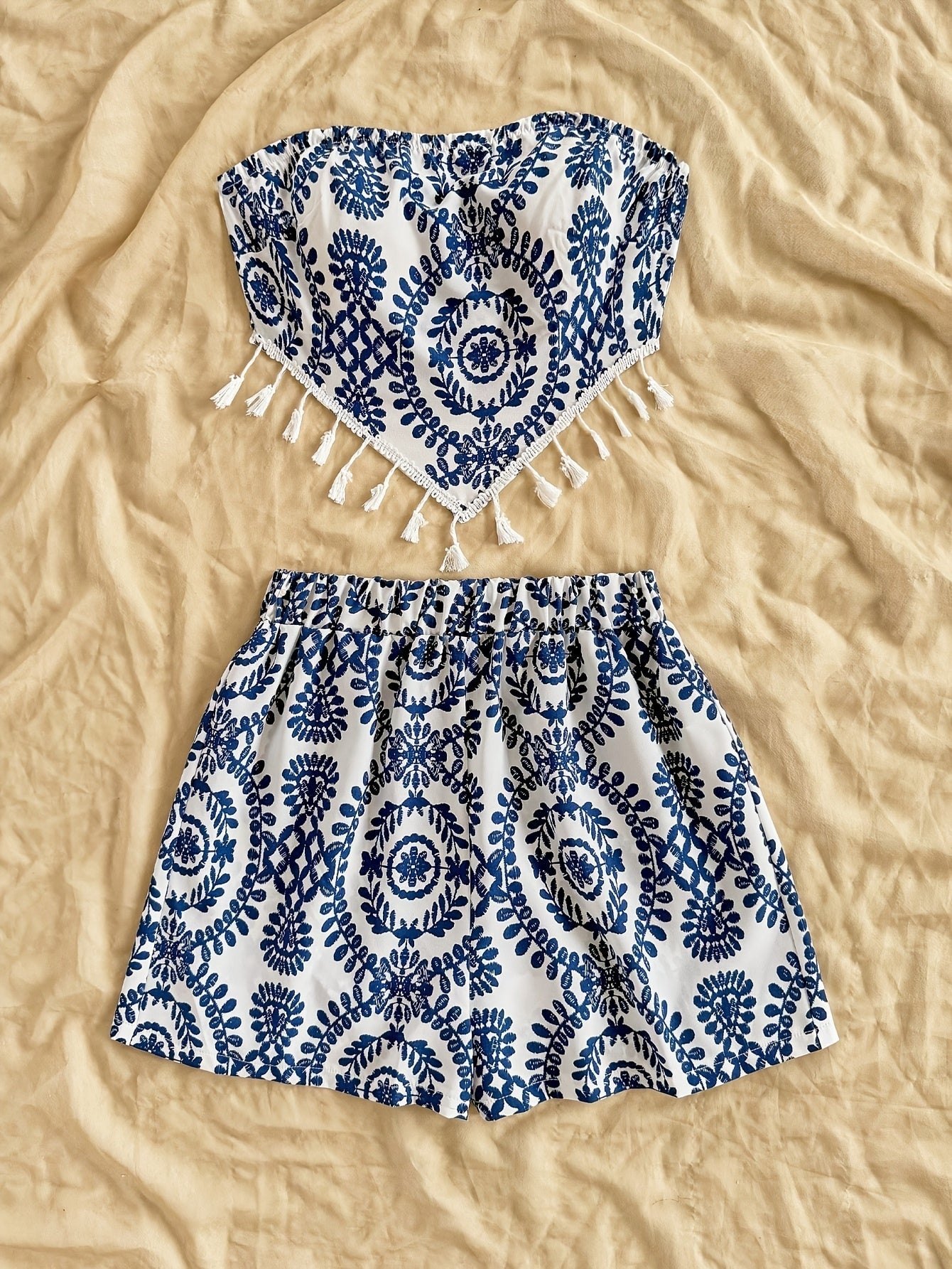 Damen Bandeau-Shorts Set mit Boho-Muster – Zweiteiliges Outfit für Urlaub und Freizeit