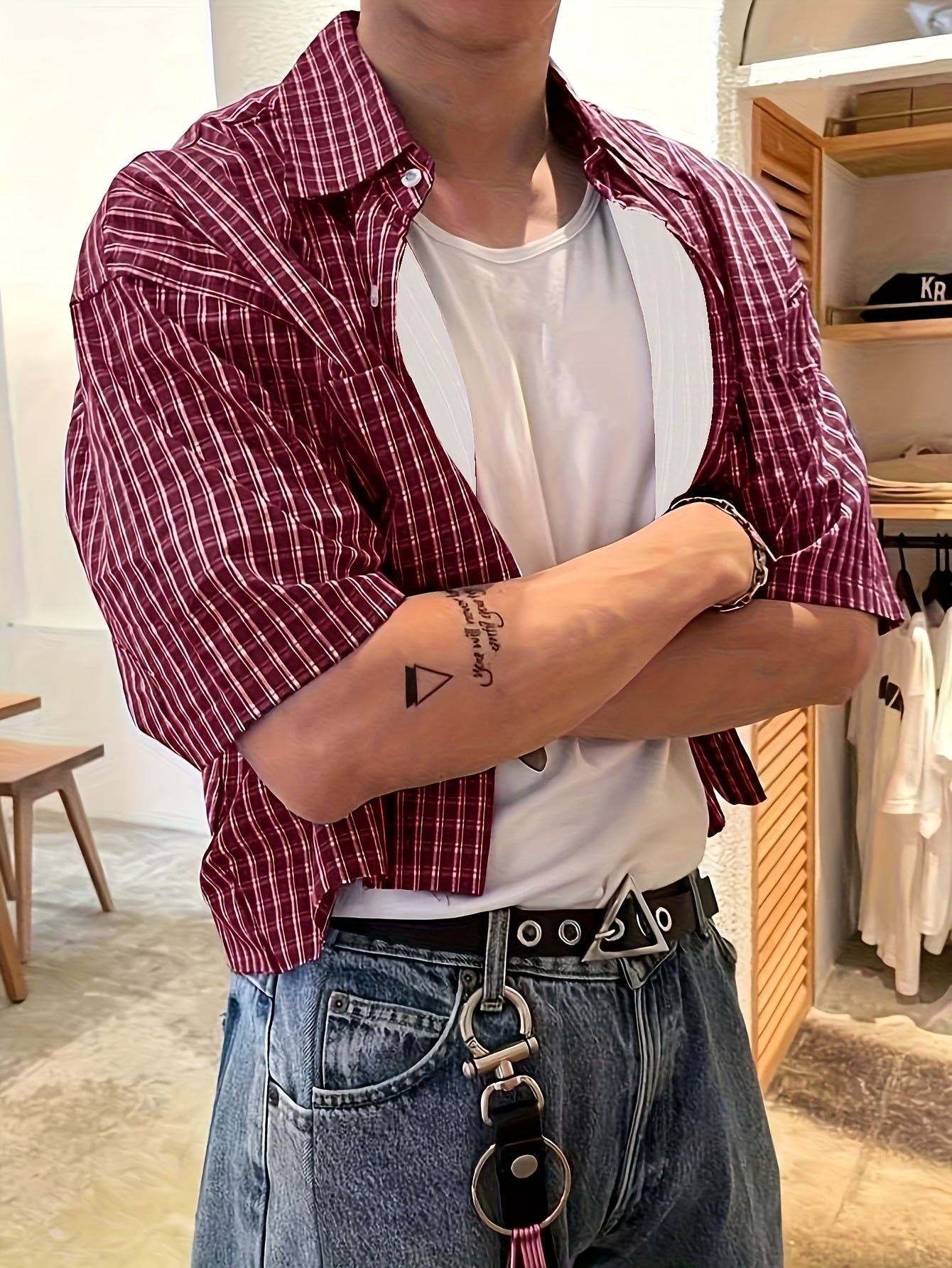 Herren Kurzarm-Hemd im modernen Streetstyle Look – Lässiges Oversize Design für Alltag und Freizeit