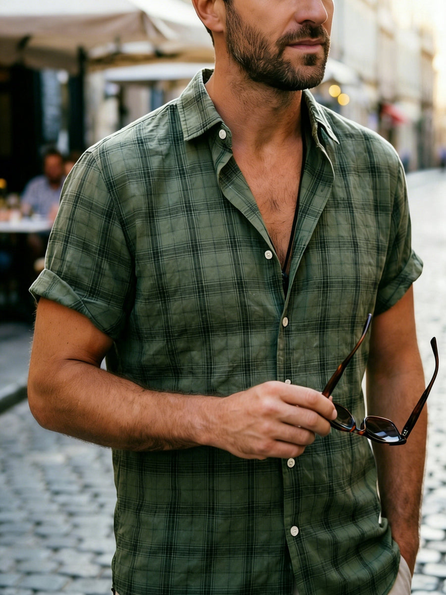 Herren Kurzarm Freizeithemd im Karo-Look – Lässiger Sommerstil für Alltag und Urlaub