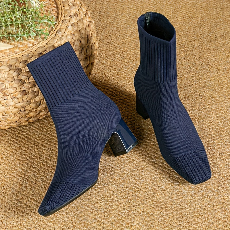 Gestrickte Chelsea Sock-Stiefeletten mit Blockabsatz & spitzer Zehenpartie
