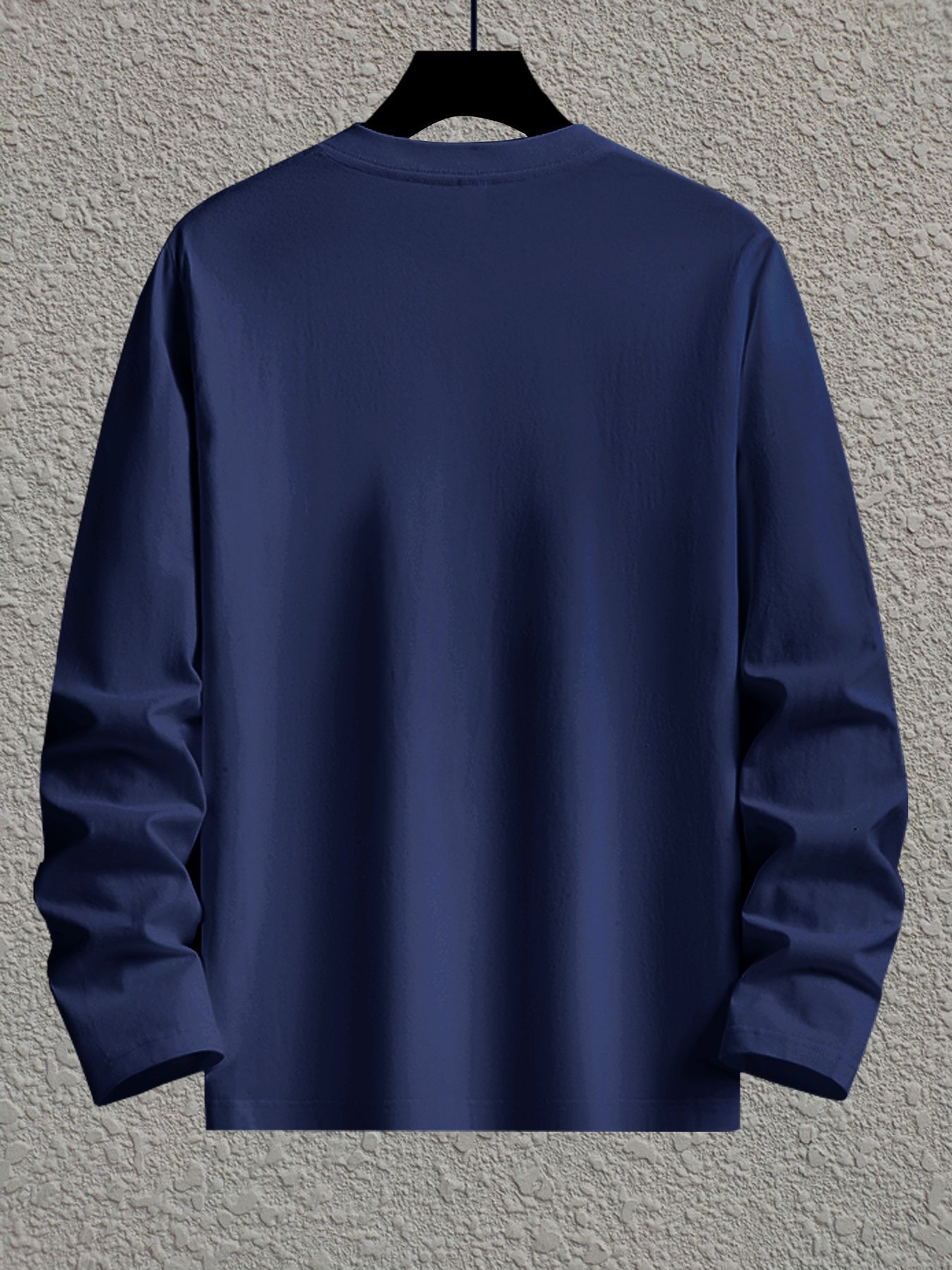 Langarmshirt mit Rundhalsausschnitt und Berg-Motiv