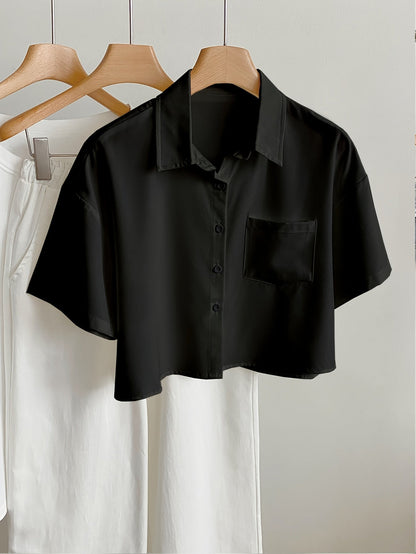 Damen Kurzarm Cropped Hemd im modernen Casual-Stil mit Knopfleiste