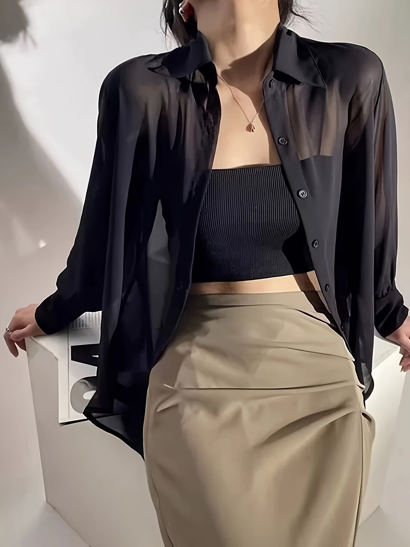 Damen Bluse Transparent Locker mit Knopfleiste – Eleganter Lagenlook für Alltag und Events