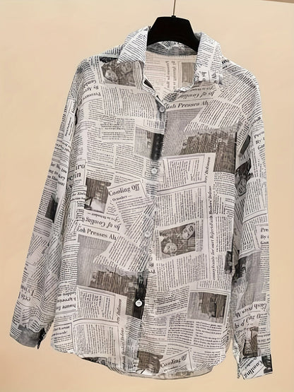 Damen Zeitungsprint Bluse mit Top und High-Waist Jeansshorts – Moderner Urban-Look