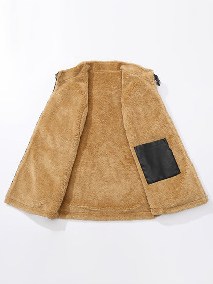 Herren Weste im Lederlook mit Teddyfutter und Reißverschluss, Multi-Taschen Design