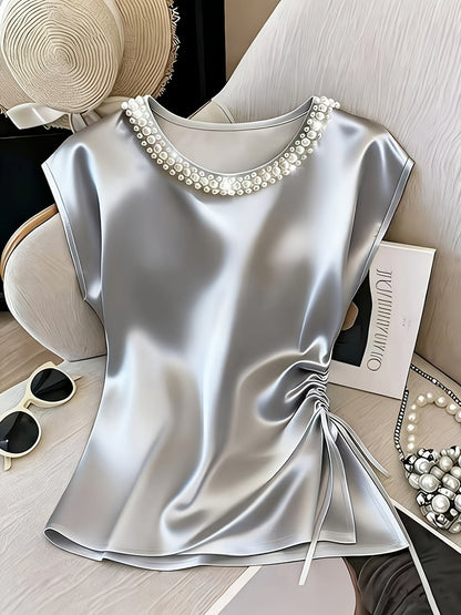 Damen Elegante Satinbluse mit Perlenkragen und Raffdetails – Stilvolle Kurzarm-Bluse für festliche Anlässe