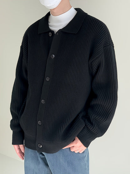 Gerippte Strickjacke für Herren mit Knopfleiste, Polo-Kragen, Langarm