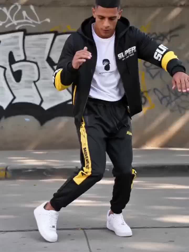Herren Trainingsanzug Schwarz mit Kapuzenjacke & Jogginghose
