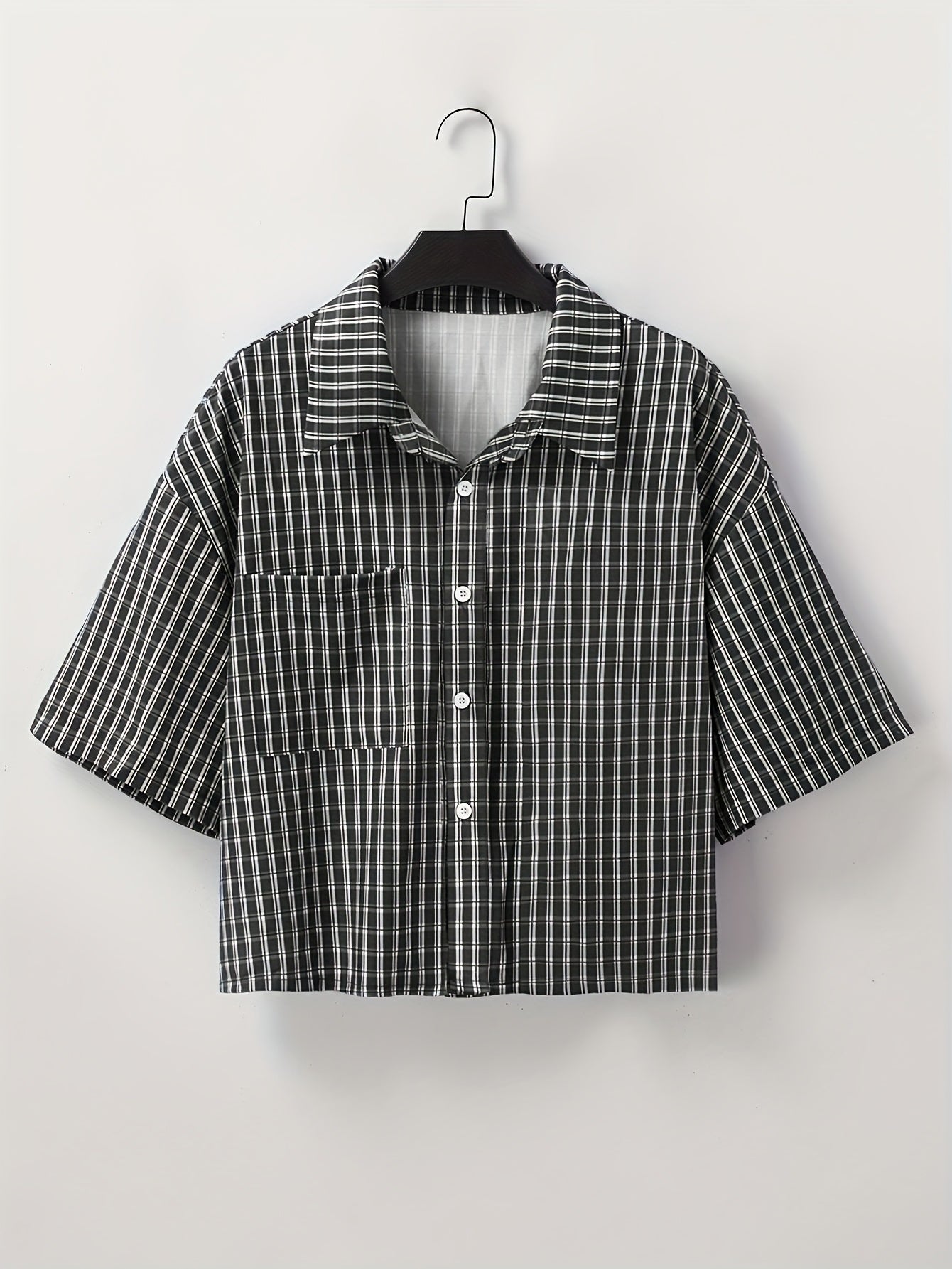 Herren Kurzarm-Hemd im modernen Streetstyle Look – Lässiges Oversize Design für Alltag und Freizeit