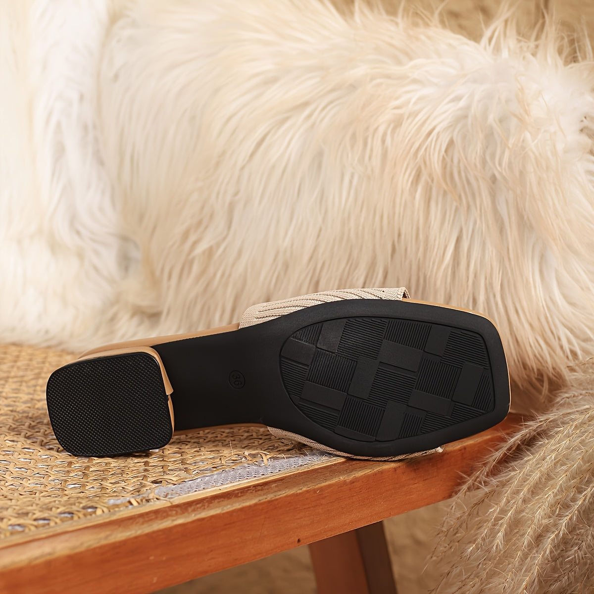 Damen Slide Sandalen mit Blockabsatz und modernem Design