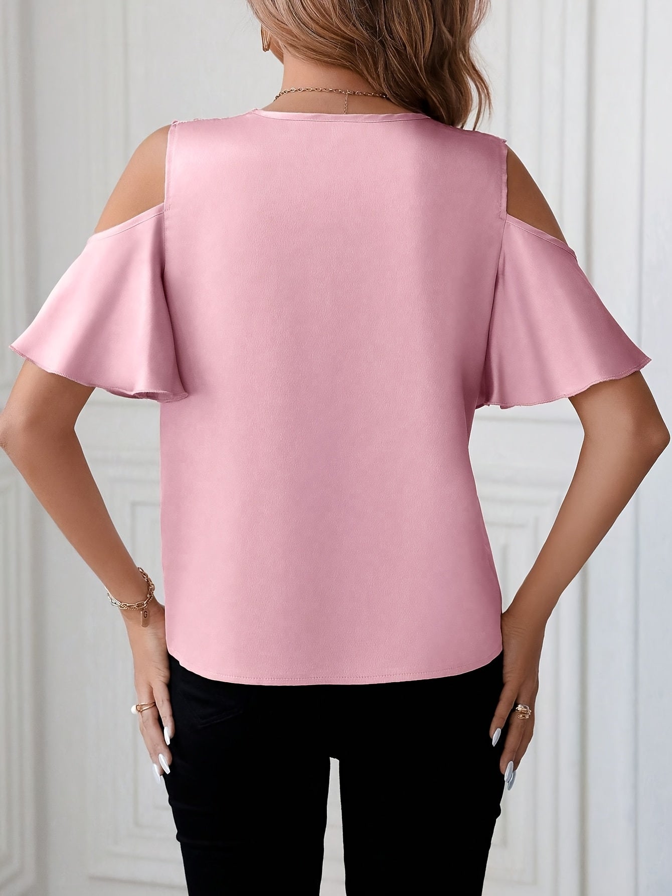 Damen Cold-Shoulder Bluse mit Spitze und Elegantem Schnitt für Alltag und Ausgehen