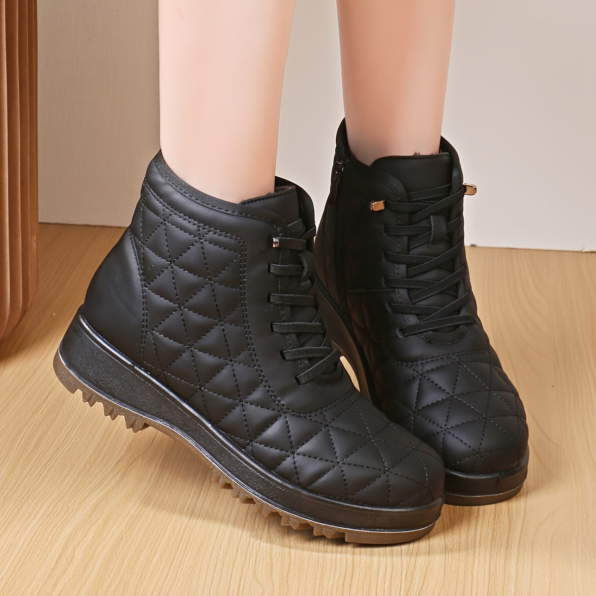 Damen Winterstiefeletten Stepp-Design Profilsohle Schnürung Reißverschluss