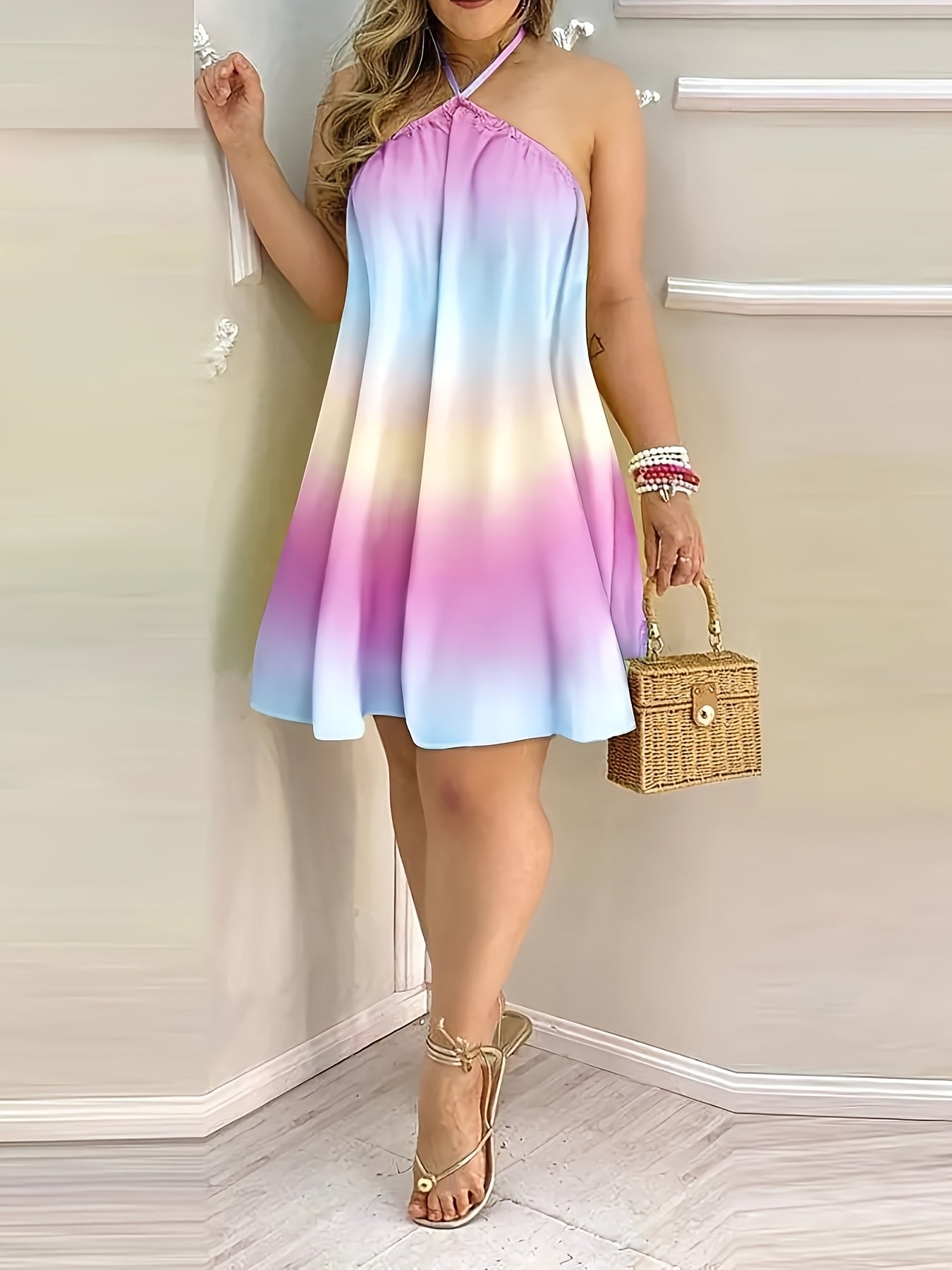 Damen Minikleid mit Neckholder und Ombre-Design – Elegantes, figurschmeichelndes Swing-Kleid für Gartenpartys und Urlaub