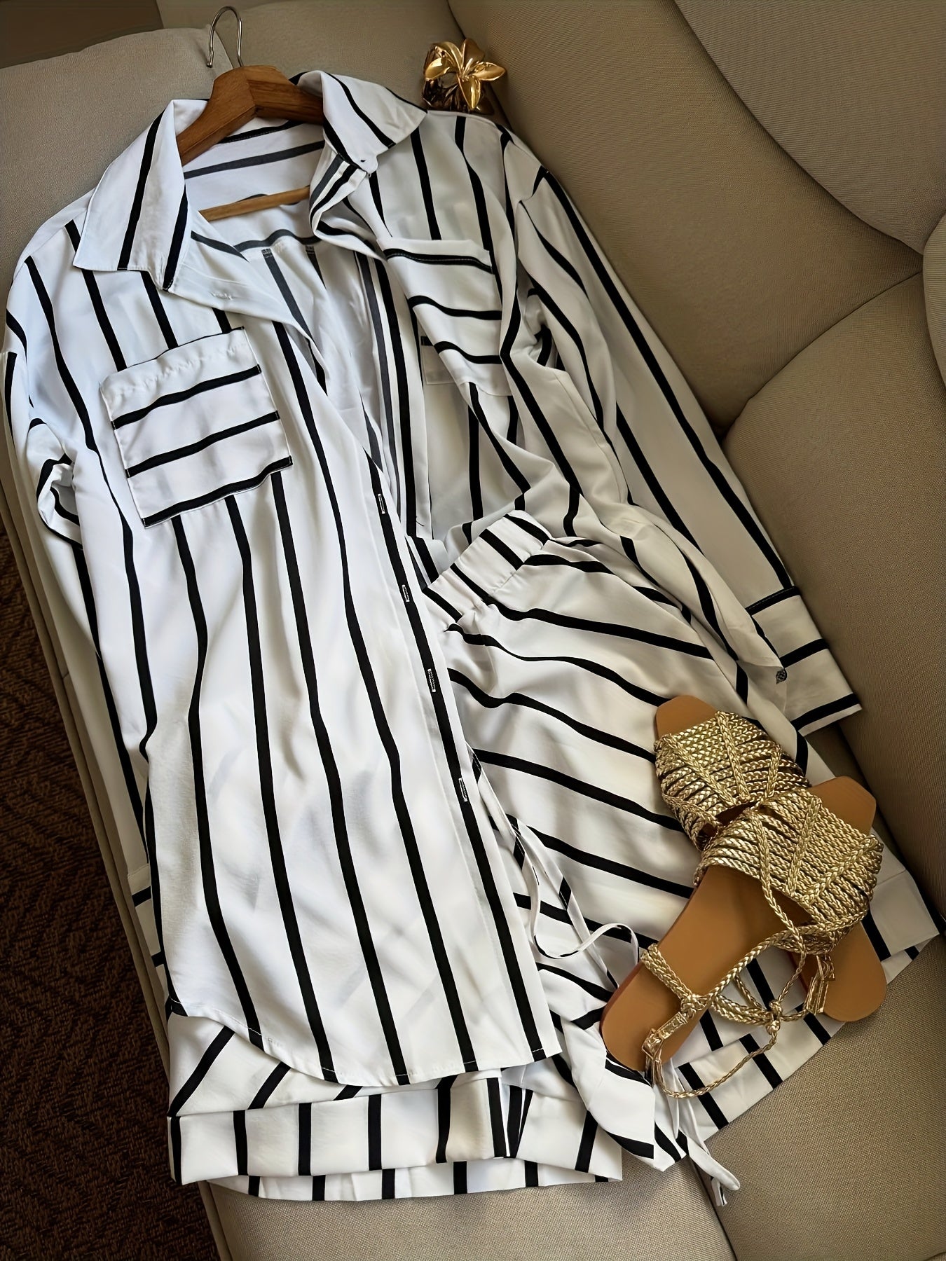 Damen Zweiteiliges Streifen Set – Elegantes Hemd und Shorts für Freizeit und Alltag