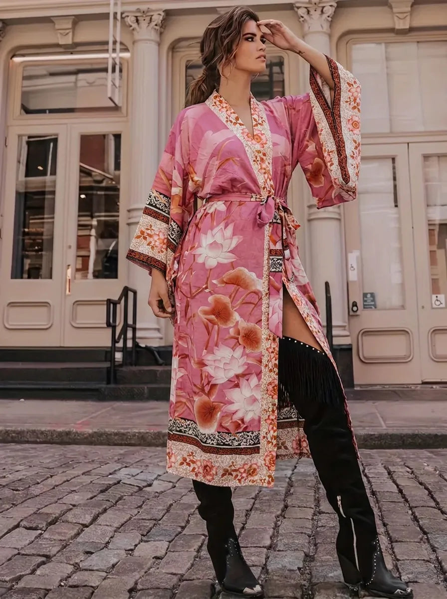 Damen Kimono-Robe mit floralem Muster und Bindegürtel