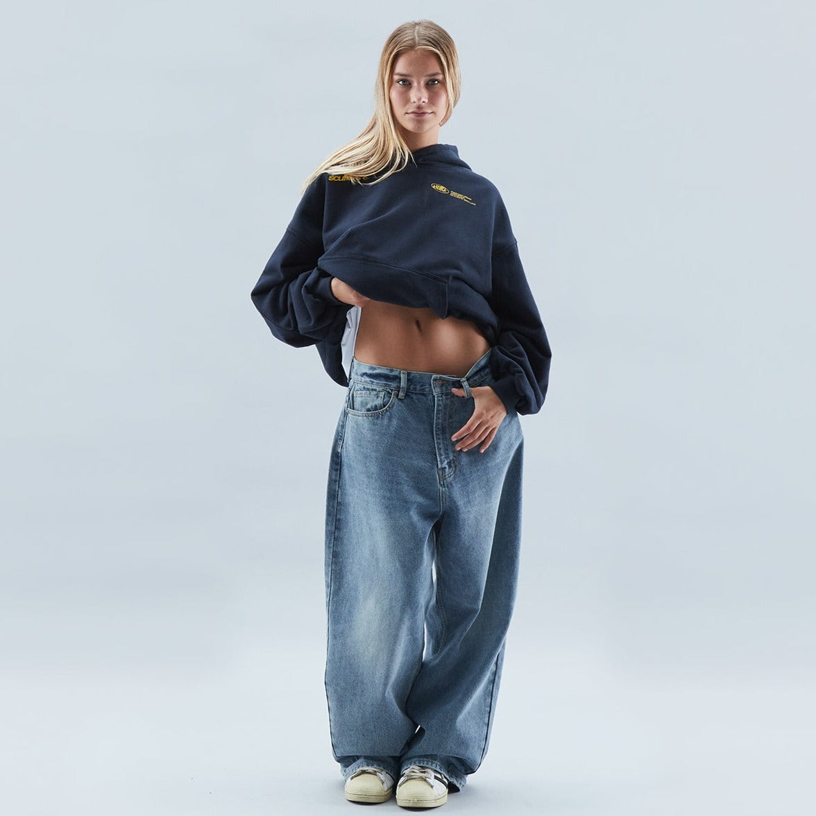 Unisex oversized hoodie met print op de rug